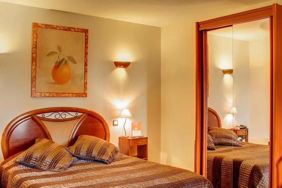 Auberge Du Cheval Blanc - Teritoria Selles-Saint-Denis Rum bild